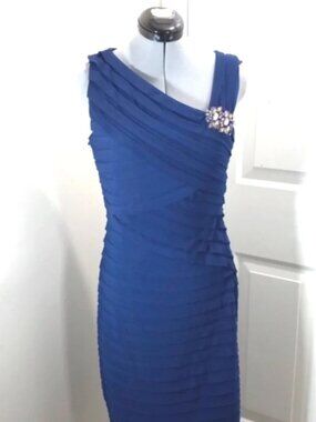 Scarlett Nite Dress Size 12 Pleated Royal Blue with Embellishments Midi